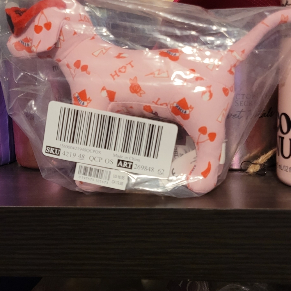 Pink 2025 Valentines Day Dog with sunglasses - Picture 4 of 4
